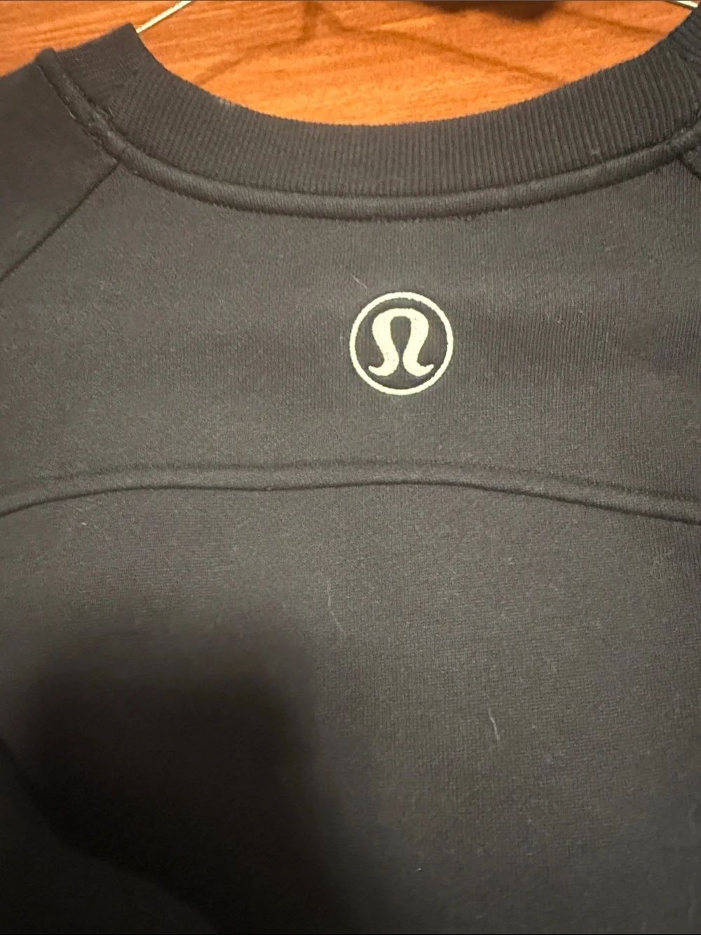 Lululemon cropped sweatshirt